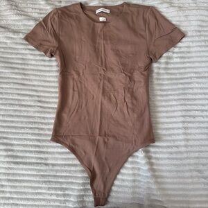 Aritzia Babaton bodysuit
